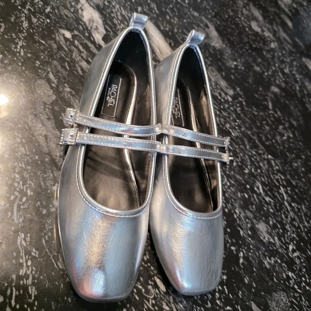 BRAND NEW RACHEL RACHEL ROY DAZZEL METALLIC MARY JANE FLATS